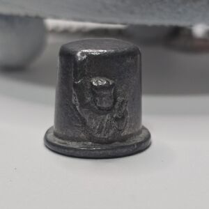 Vintage Statue OF Liberty And Liberty Bell Souvenir Metal Thimble ~Read Details